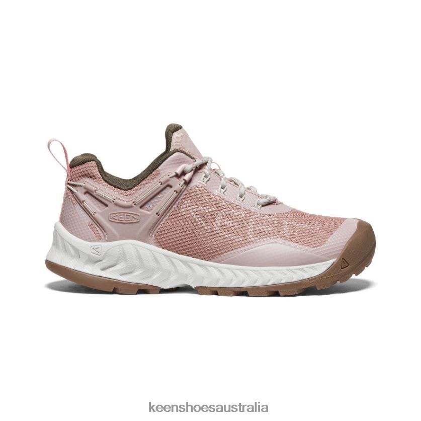 KEEN Footwear TLDLTR477 Fawn/Peach Whip NXIS EVO Waterproof Shoe Women